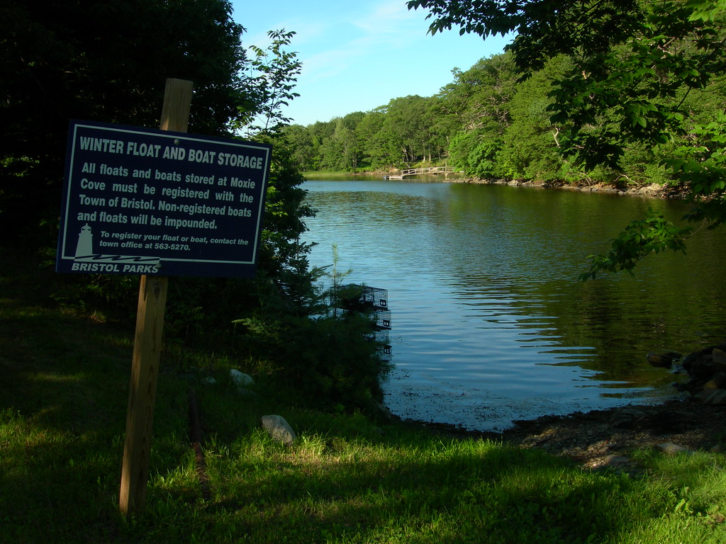 Moxie Cove Boat Landing Moixe Cove is in Round Pond, Maine… Flickr