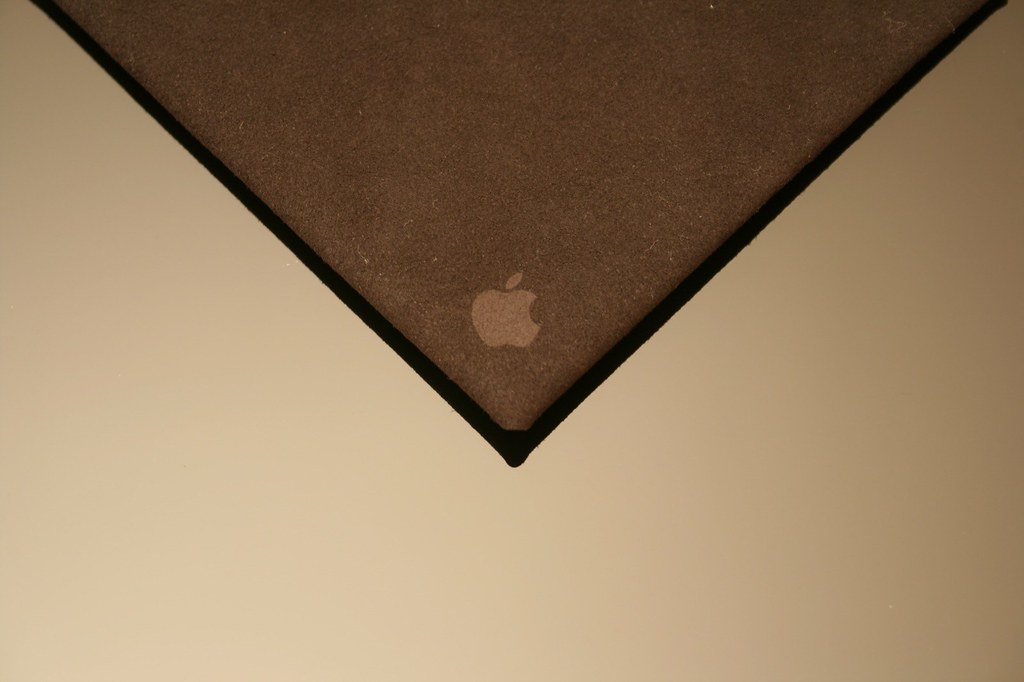Apple iMac Cleaning Cloth II You get a 'free' cloth with a… Flickr