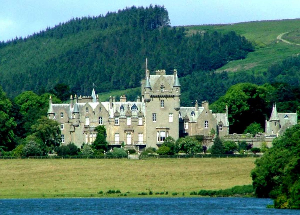 Lochinch Castle, 19th Century, Earl of Stair. Peter.W. Bond Flickr