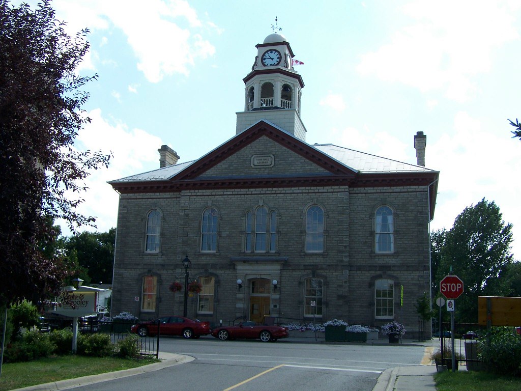 Perth Town Hall Kenn Chaplin Flickr