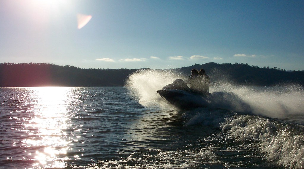 Jetski on Lake Eildon, late afternoon please feel free to … Flickr