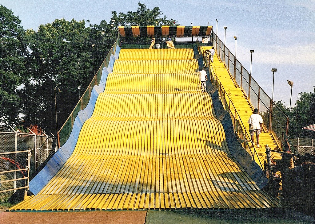 Slide, Belle Isle ParkDetroit MI A giant slide provides … Flickr