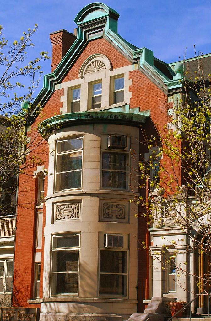 Metcalfe Street 252 Metcalfe Street in Ottawa. Designed by… Flickr