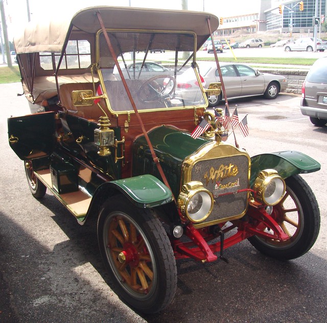 1911 White a photo on Flickriver