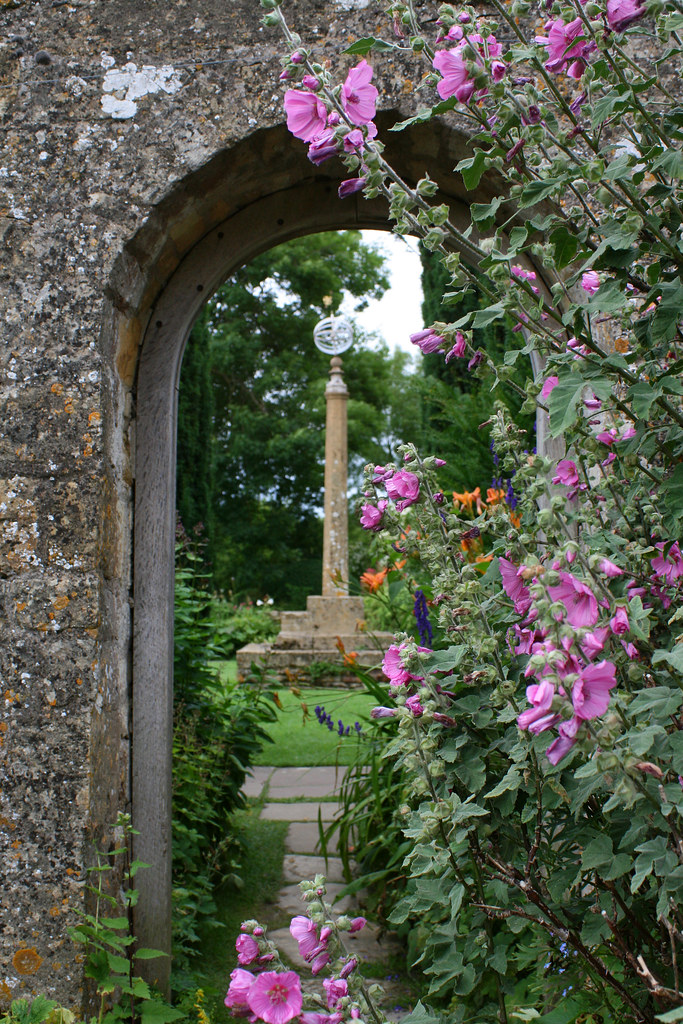 SNOWSHILL MANOR GARDENS LINDSEY RENTON Flickr