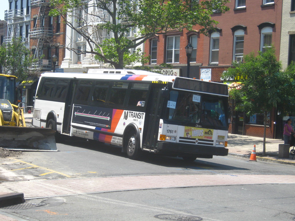 New Jersey Transit (exCoach USA ONE Bus) 1994 Fixible Met… Flickr
