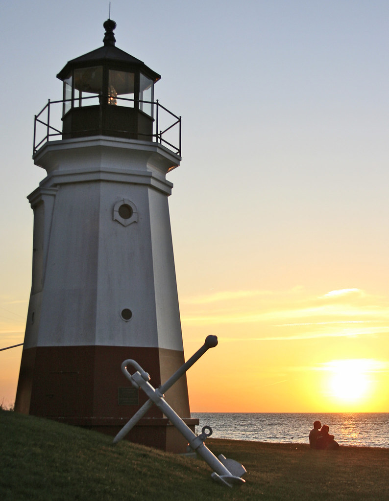 Waterfront Sunset Main Street Beach, Vermilion, OH. Chuck Grimmett