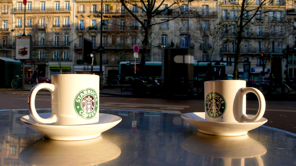 Boulevard Saint Germain, Starbucks, Paris (FR) cip & ciop … Luca
