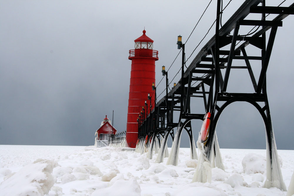 Grand Haven winter lighthouse4 BJ Flickr