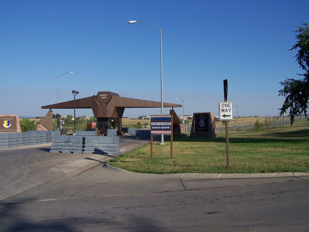 Ellsworth AFB Ellsworth Air Force Base near Rapid City, So… Flickr