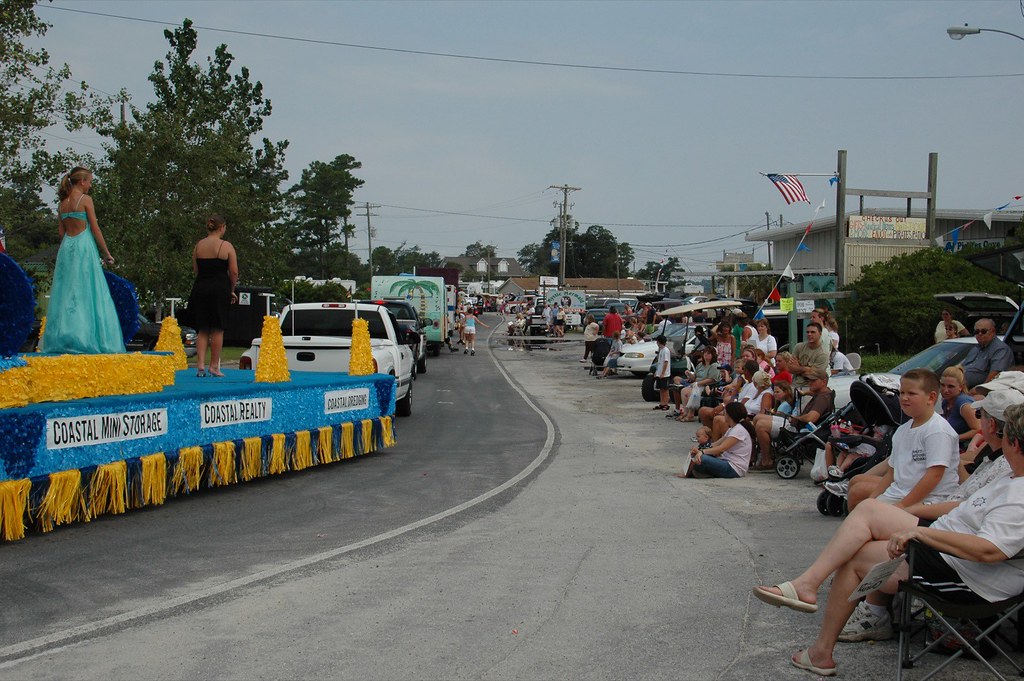 Sneads Ferry Shrimp Festival 2007 258.jpg Alan Sterling Flickr