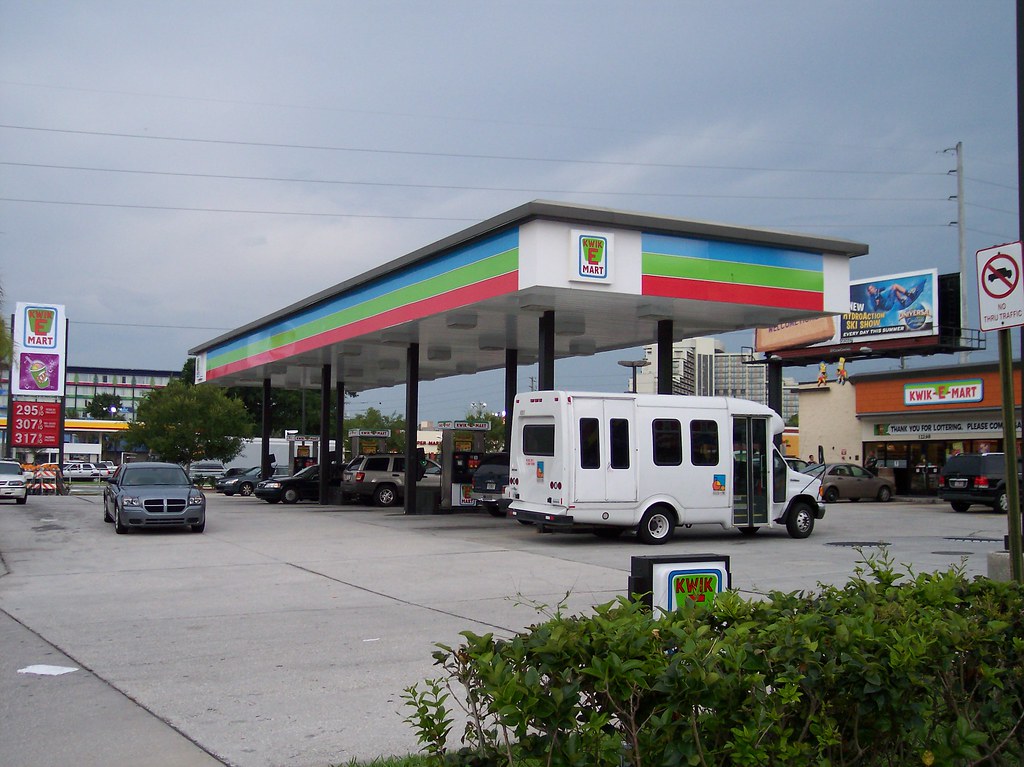 Orlando, Florida KwikEMart gas station Xenon Explosion Flickr