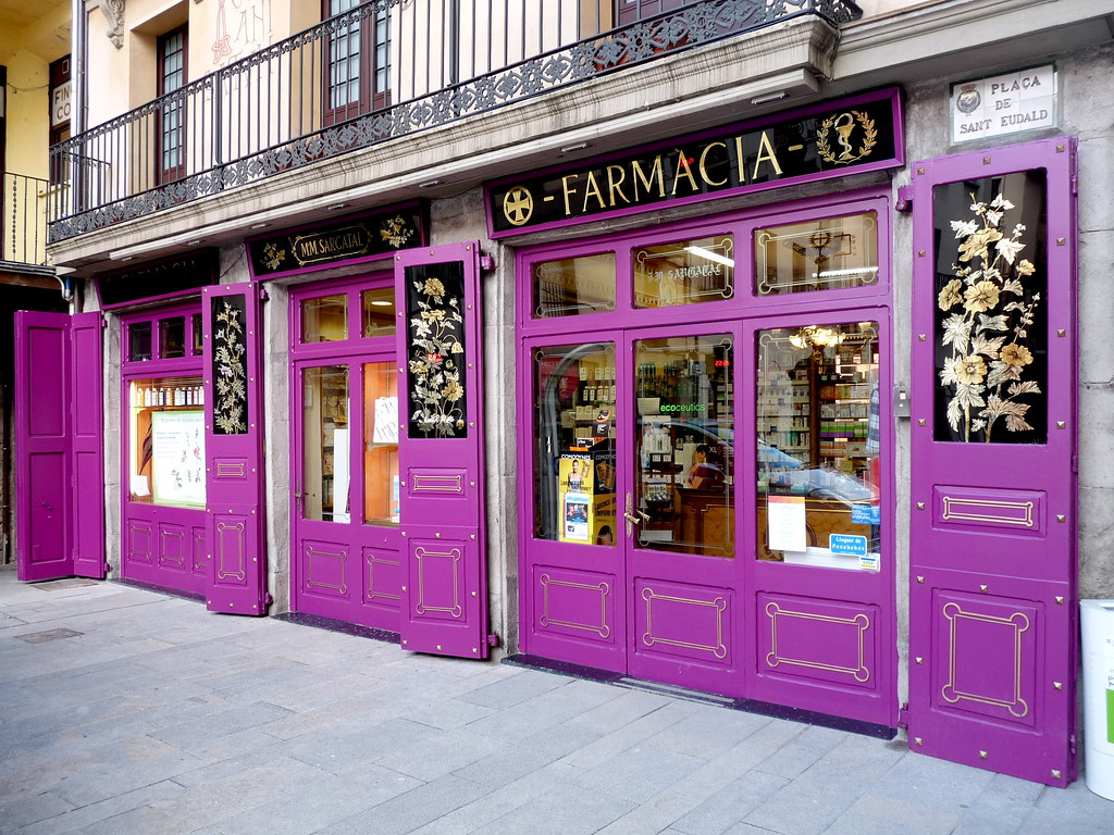 Farmàcia Sargatal Plaça de Sant Eudald, Ripoll Dan Flickr