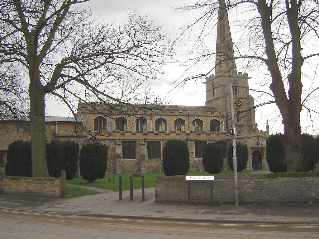 Chesterton, Cambridge UK St Andrews church Graham Knott Flickr