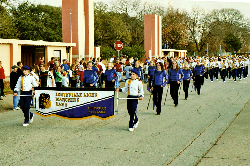 Louisville, Nebraska, High School Band Marching band from … Flickr