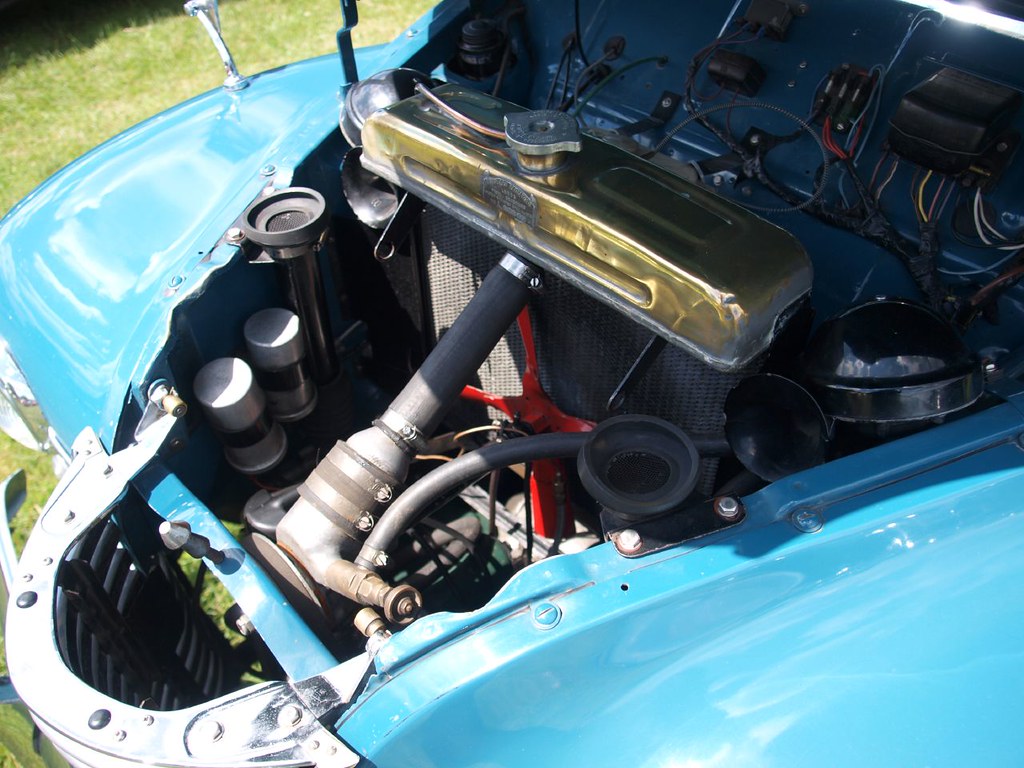 Jowett Javelin Saloon Car Engine 1952 Jowett Javelin Sal… Flickr