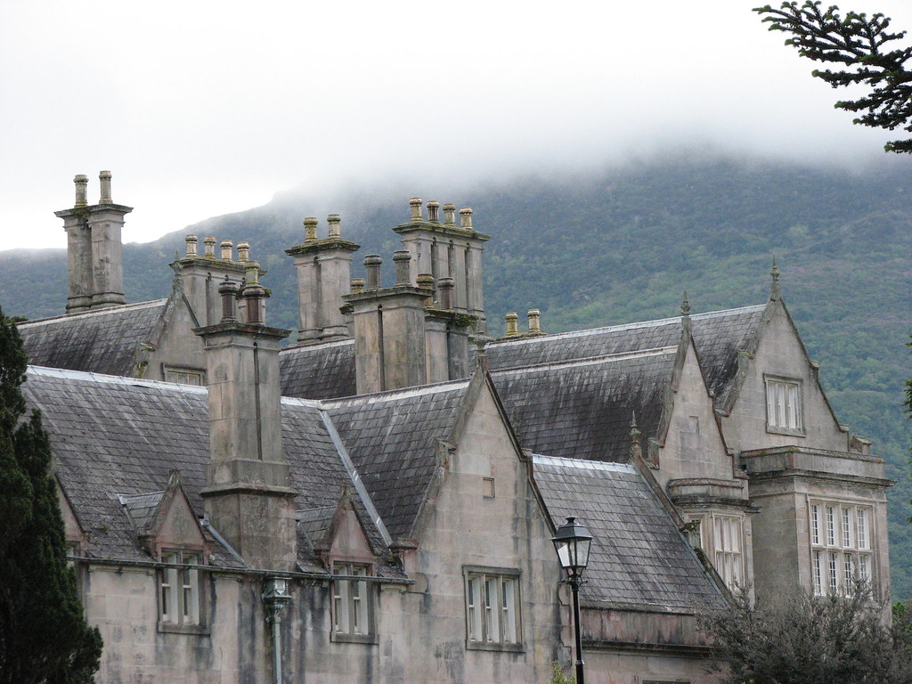 Muckross House S3IS.0570Lakes of Killarney, Muckross Hous… Flickr