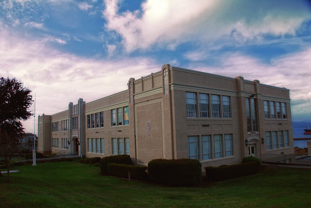 Astoria OR, Middle School Kindergarten Cop! ADLoucks L Flickr