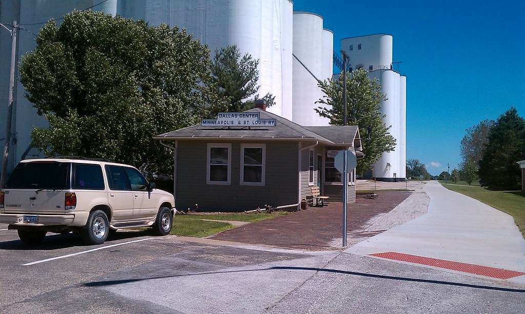 Old M&StL RR Depot Dallas Center Iowa, old Minneapolis & S… Flickr