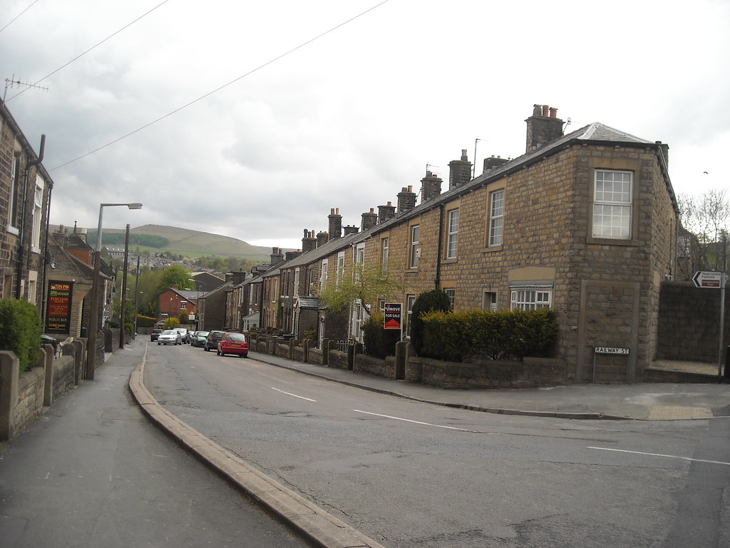 Railway Street, Hadfield Final pic I have taken in Hadfiel… Flickr