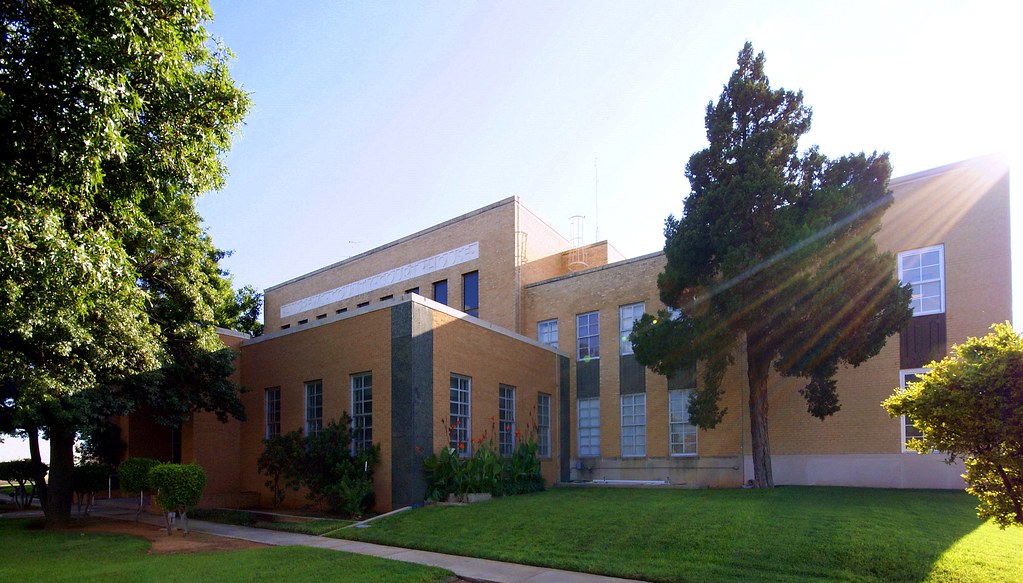 Andrews County Courthouse Andrews, Texas 1939 robert e weston jr