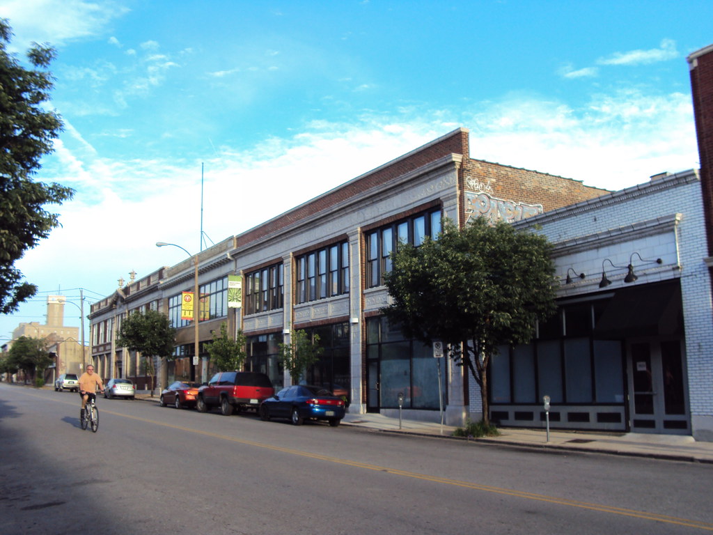 Locust Street in Midtown Alley Looking SouthEast Paul Sableman Flickr