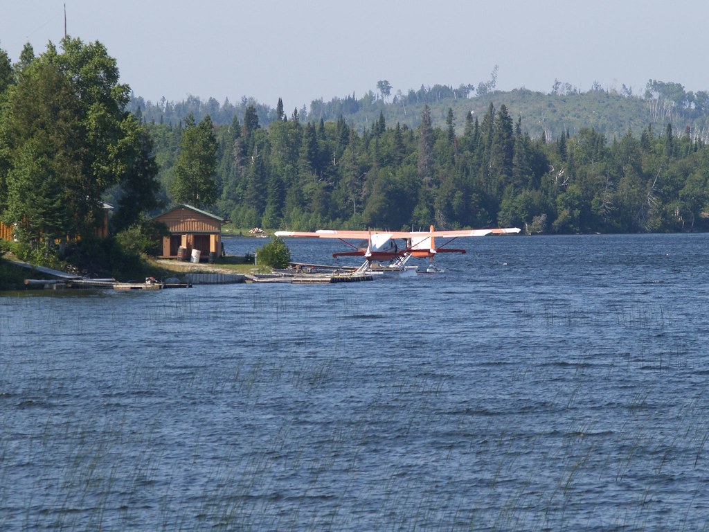 Hawk Junction, Ontario Waterplanes provide access to Ontar… Flickr