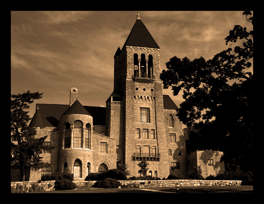 Building At Bryn Athyn Bryn Athyn is the site of Bryn Athy… Flickr