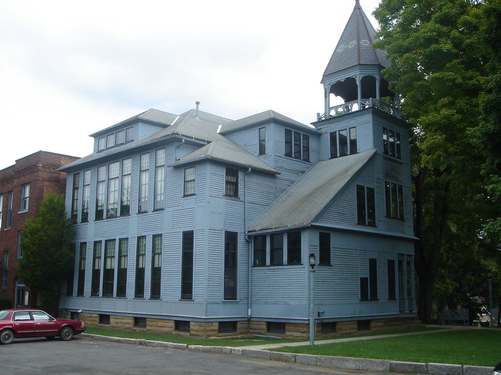 Boston Township Hall 1775 Main Street. Built in 1887 as th… Flickr