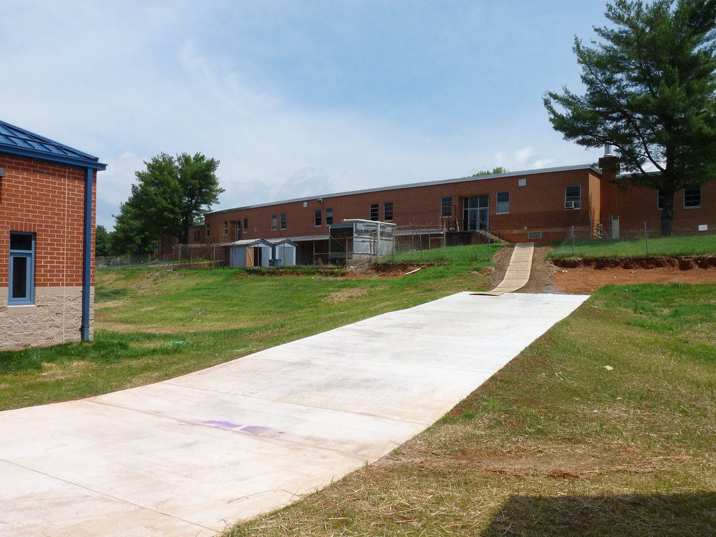 the last days of old Sandusky Middle School in Lynchburg, … Flickr