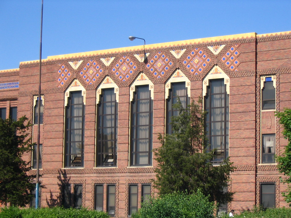 David Mackenzie High School Designed by Wirt C. Rowland wh… Flickr