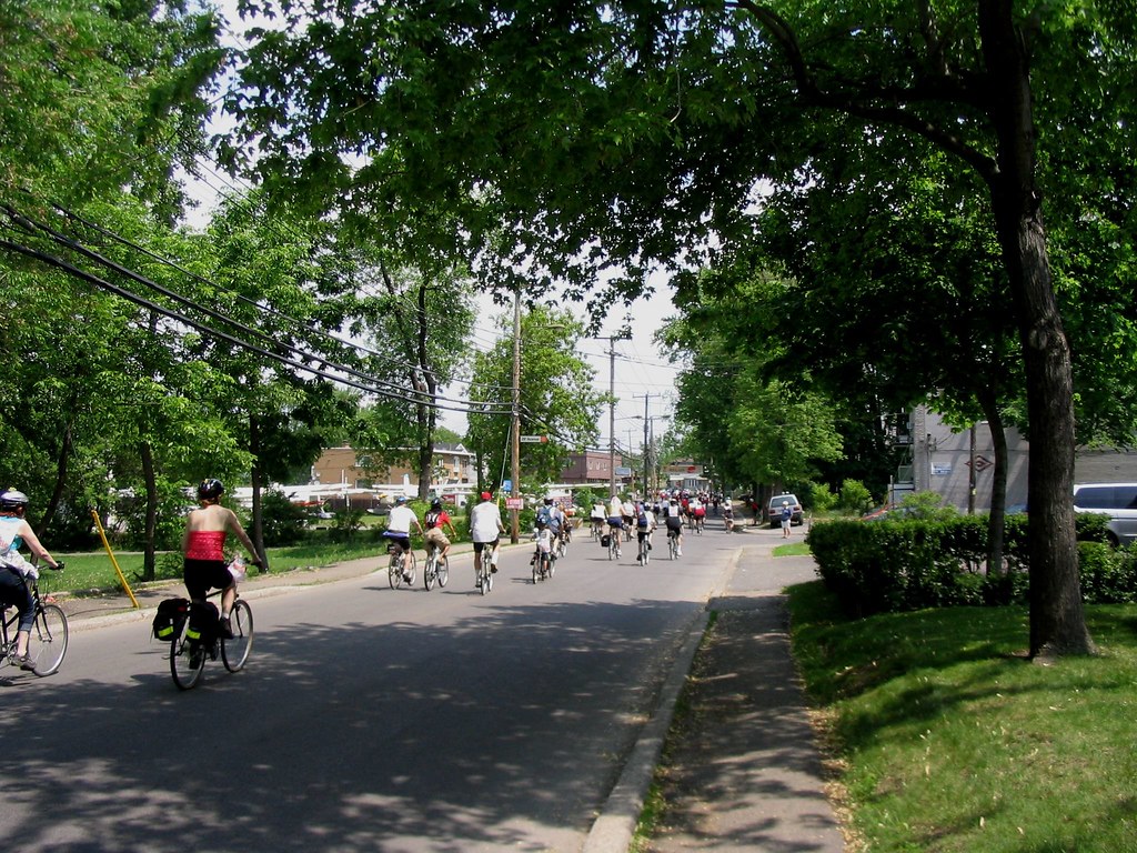 Bikes The Tour de l'ile bike tour in montreal. Robbie Sproule Flickr