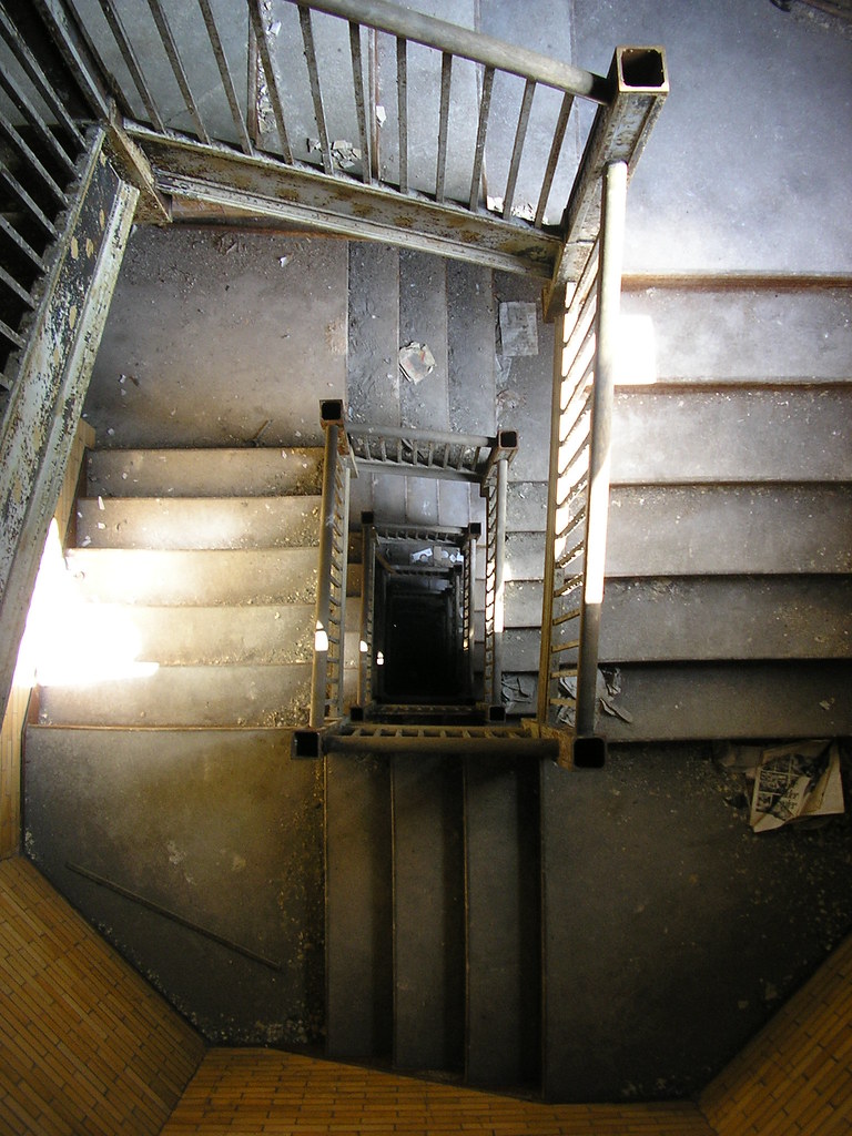 Donovan Building Staircase Looking down from the top of th… Flickr