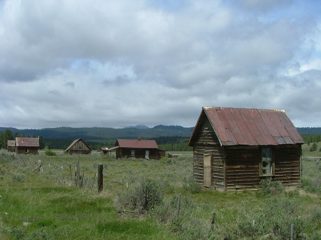 Whitney, Oregon Larry Myhre Flickr