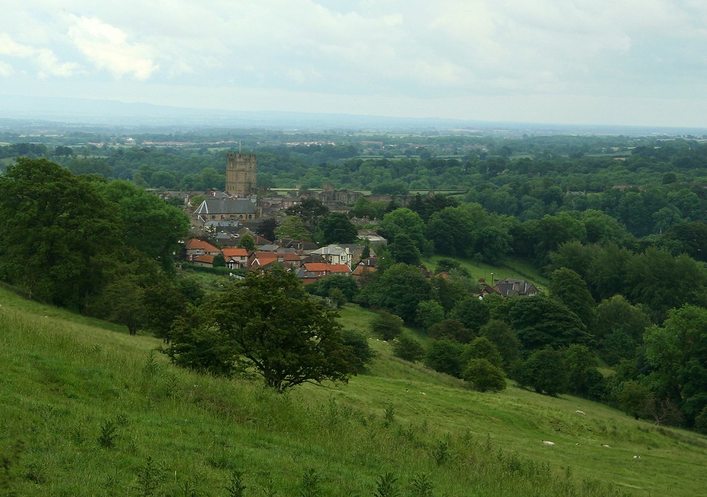 IMG_1297 the view from the hill kevan and Lizzie Flickr