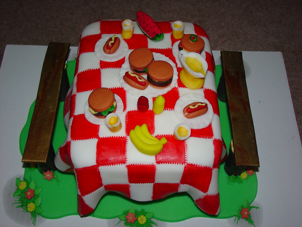 picnic table cake Picnic table cake. Vanilla cake/cream ch… Flickr