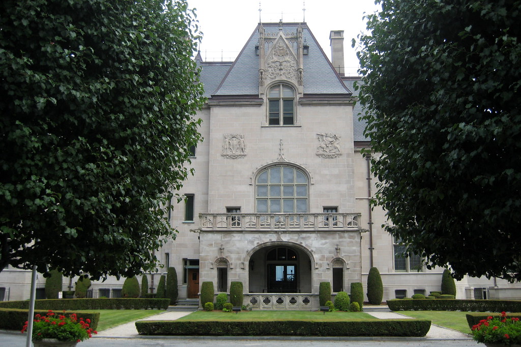 RI Newport Salve Regina University Ochre Court a photo on Flickriver