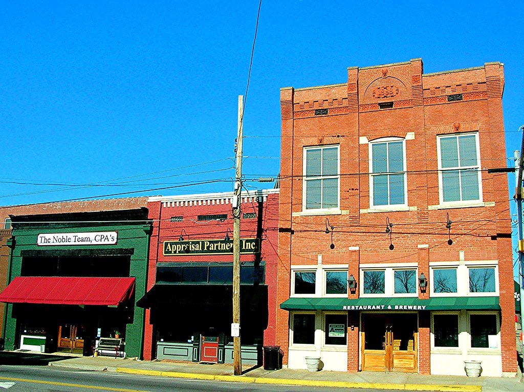 Downtown on Etowah Street Cartersville, GA Kendrick Shackleford