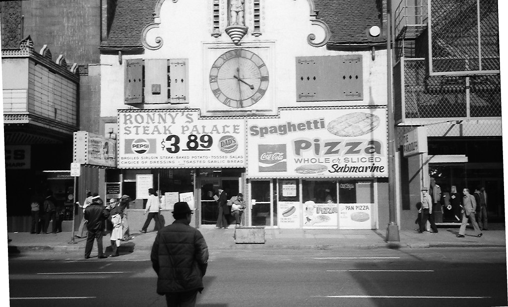 Diner North Loop Chicago FILE BW0508 ATTRIBUTION vatica… Flickr