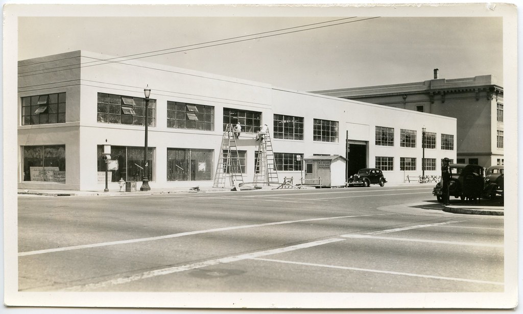 White Motor Company, 1195 Harrison Street (1947) That's wh… Flickr