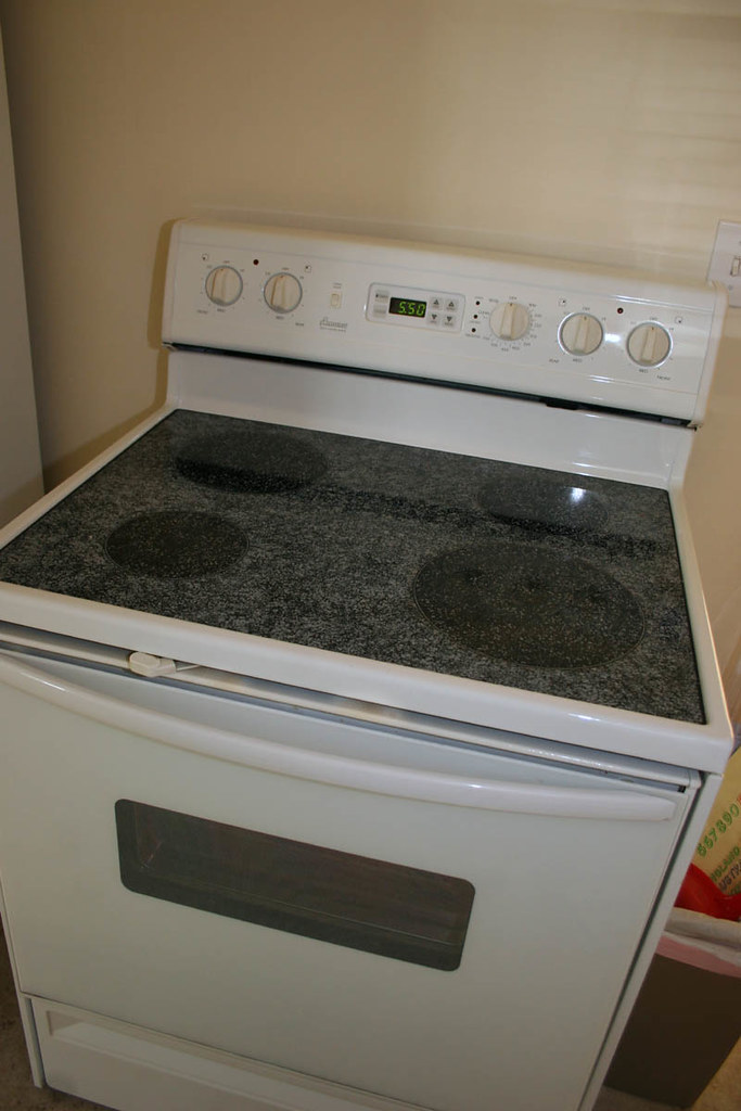 APStove Kitchen ceramic top stove eosweeps Flickr