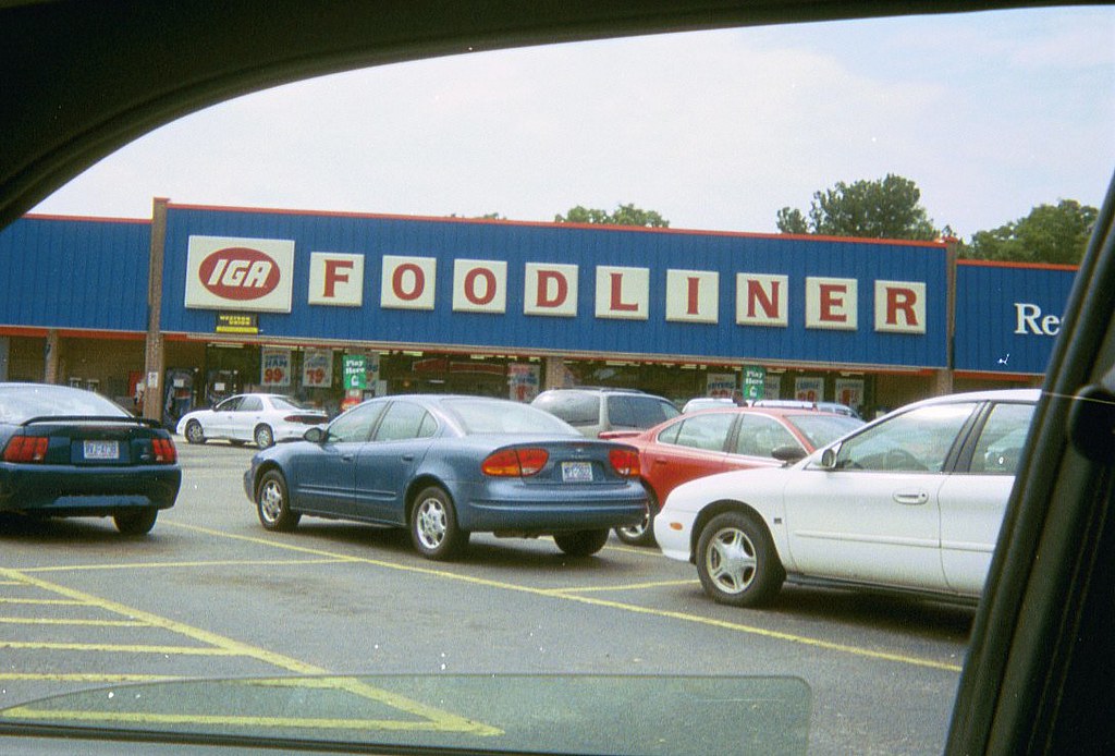 IGA Foodliner 2006 Somewhere between Pageland and Chesterf… Flickr