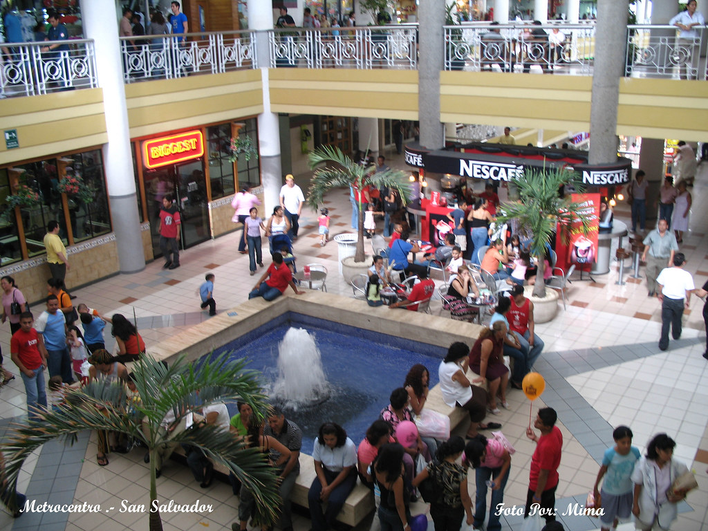 METROCENTRO/ El Salvador, San Salvador ©Copyright All my p… Flickr
