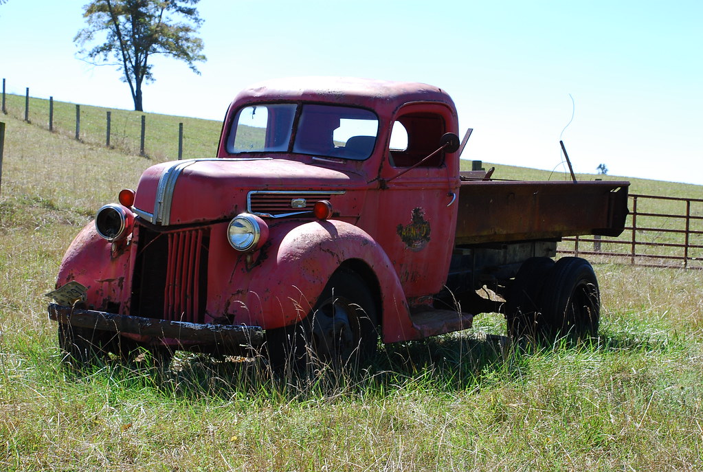 Old Farm Truck Old Farm Truck located in a field on the wa… Flickr
