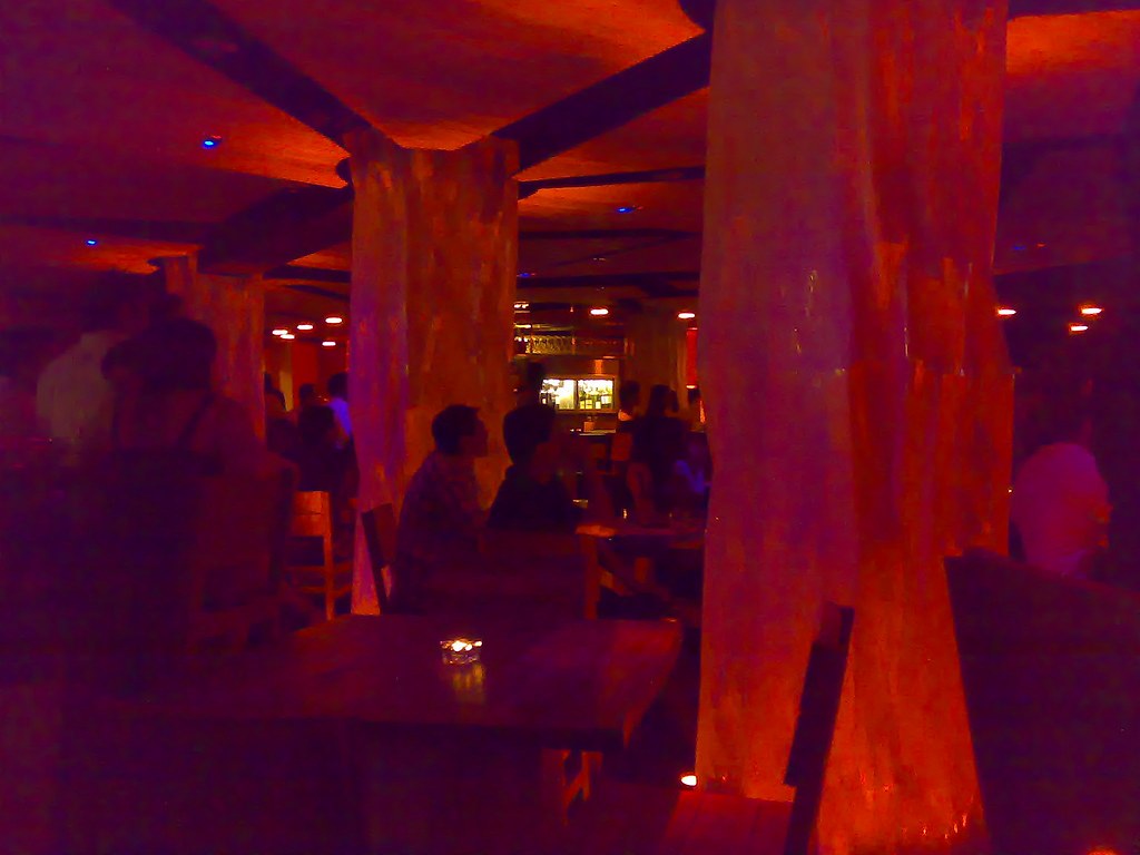 The Pump Room, Clarke Quay Benjamin Lee Flickr