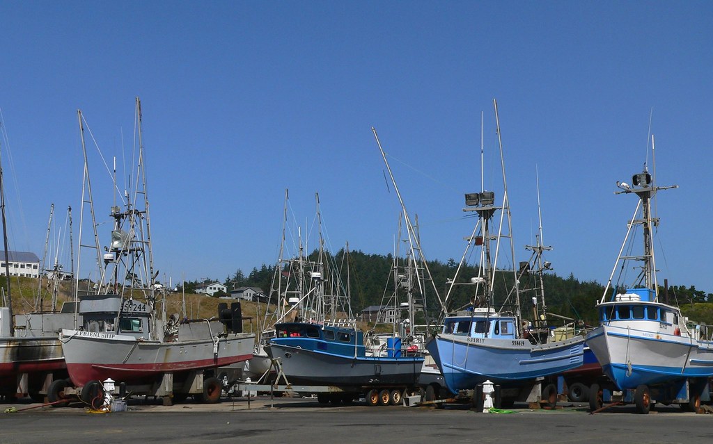 "Parking Lot" at the Port Orford Dock2006_09_11 032 Flickr