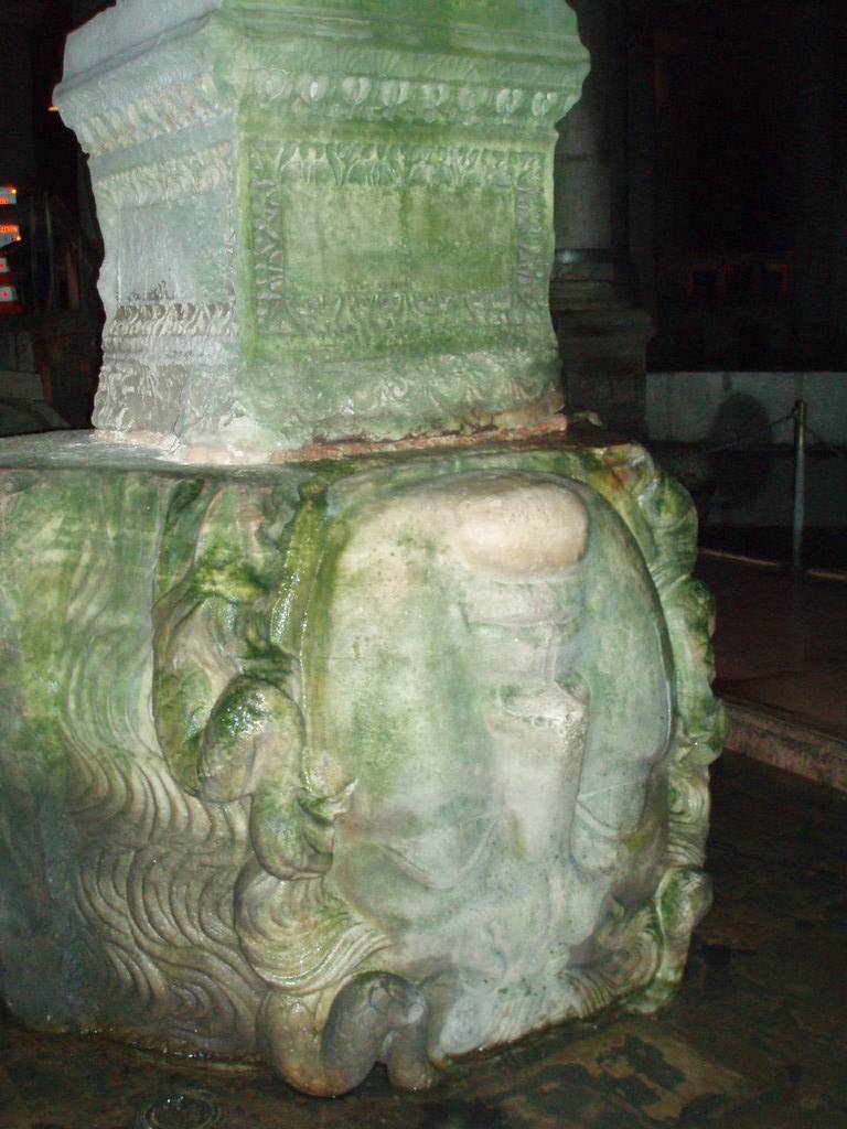 Upside down Medusa statue in Basilica Cistern Scholars kno… Flickr
