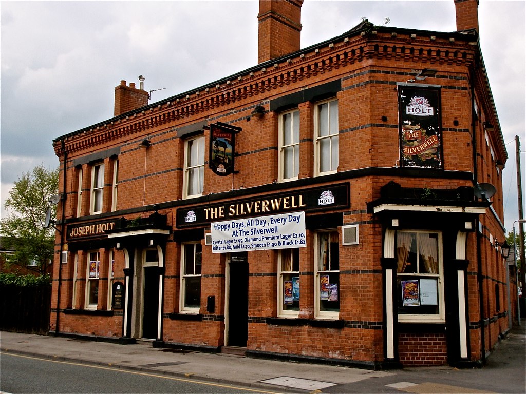 The Silverwell Wigan Corner of Darlington Street and St.… Flickr