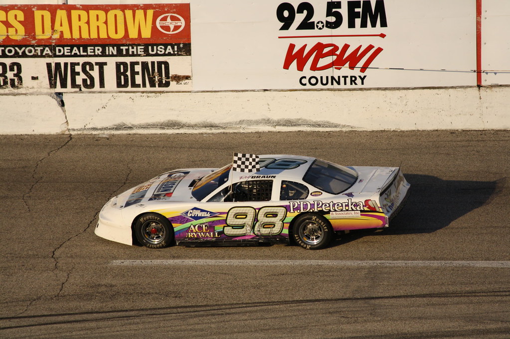 Slinger Speedway 6.20.10 Late model winner 98 Rob Braun… Flickr