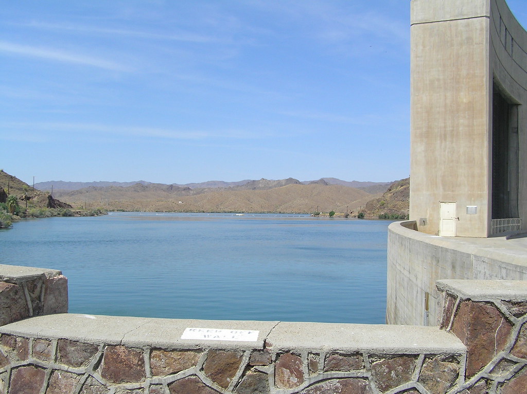 Parker Dam AZ.jpg wehawtin Flickr